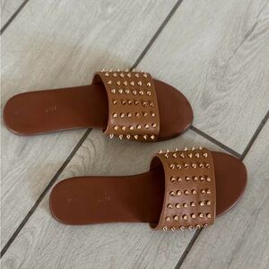 Steve Madden Brown Studded Sandals